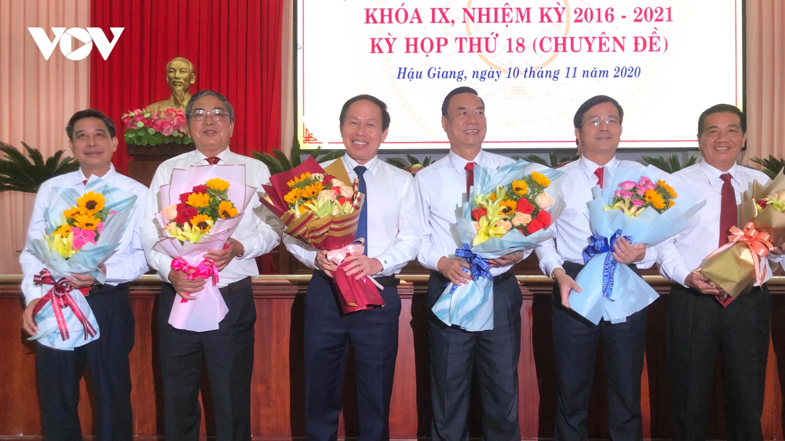 Hậu Giang có tân chủ tịch HĐND và chủ tịch UBND tỉnh